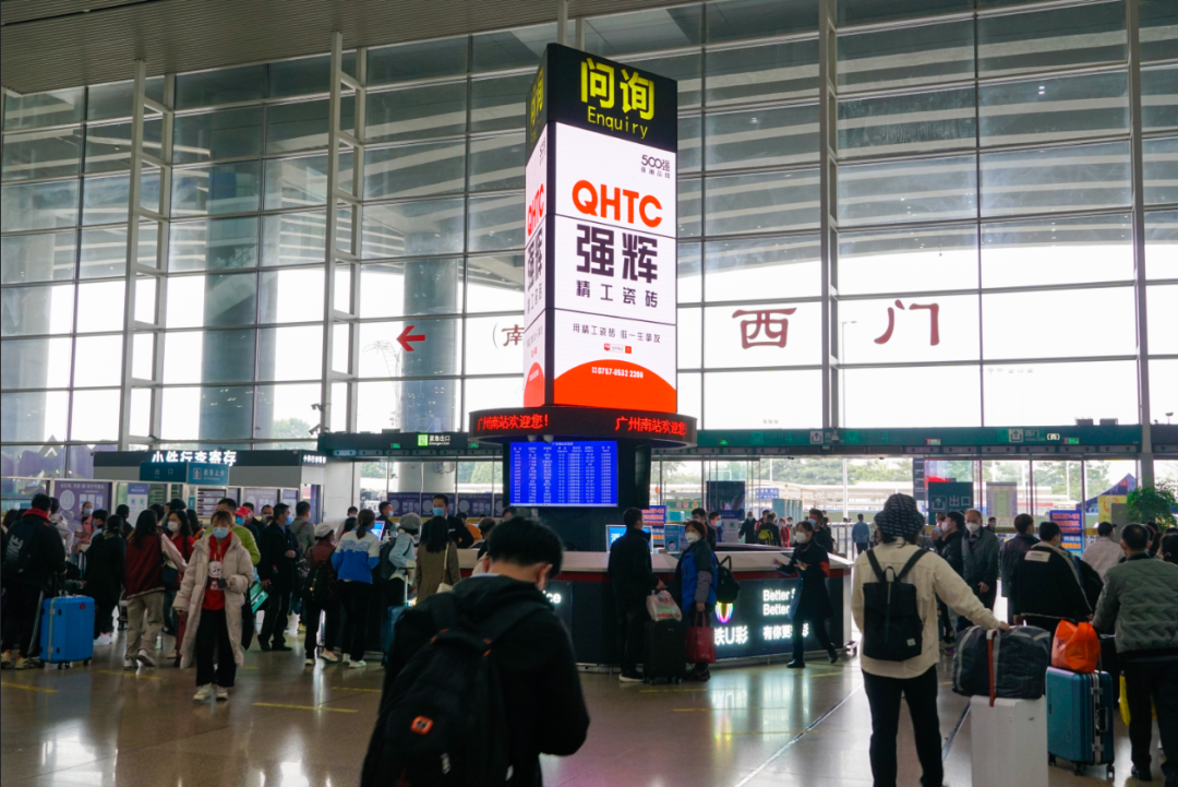 開年“第一炮”！強(qiáng)輝高鐵廣告開啟“霸屏”模式！(圖4)